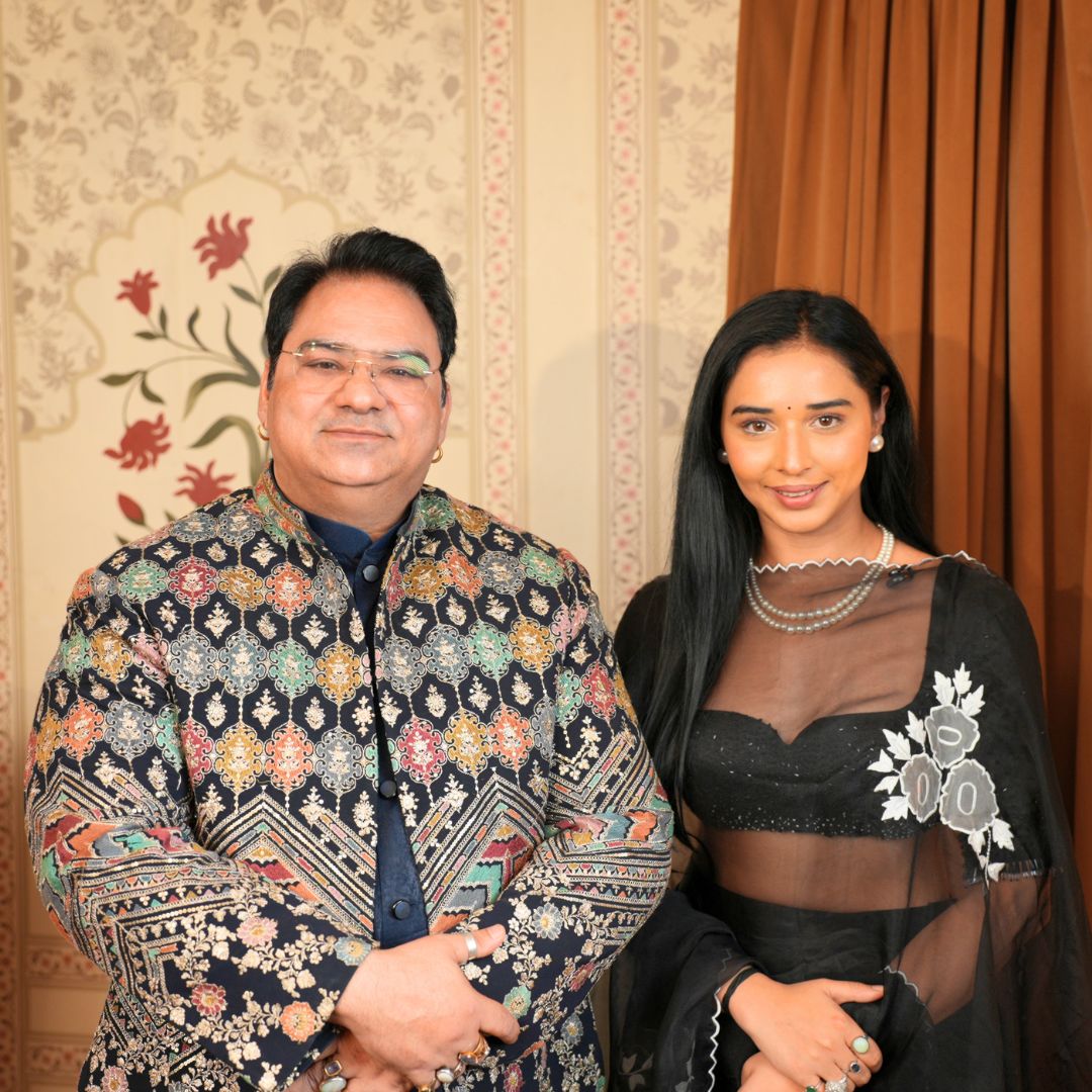 acharya sanjeev thakur with tanya mittal, celebrity astrologer, guru ji with tanyamittal, tanya mittal astrologer